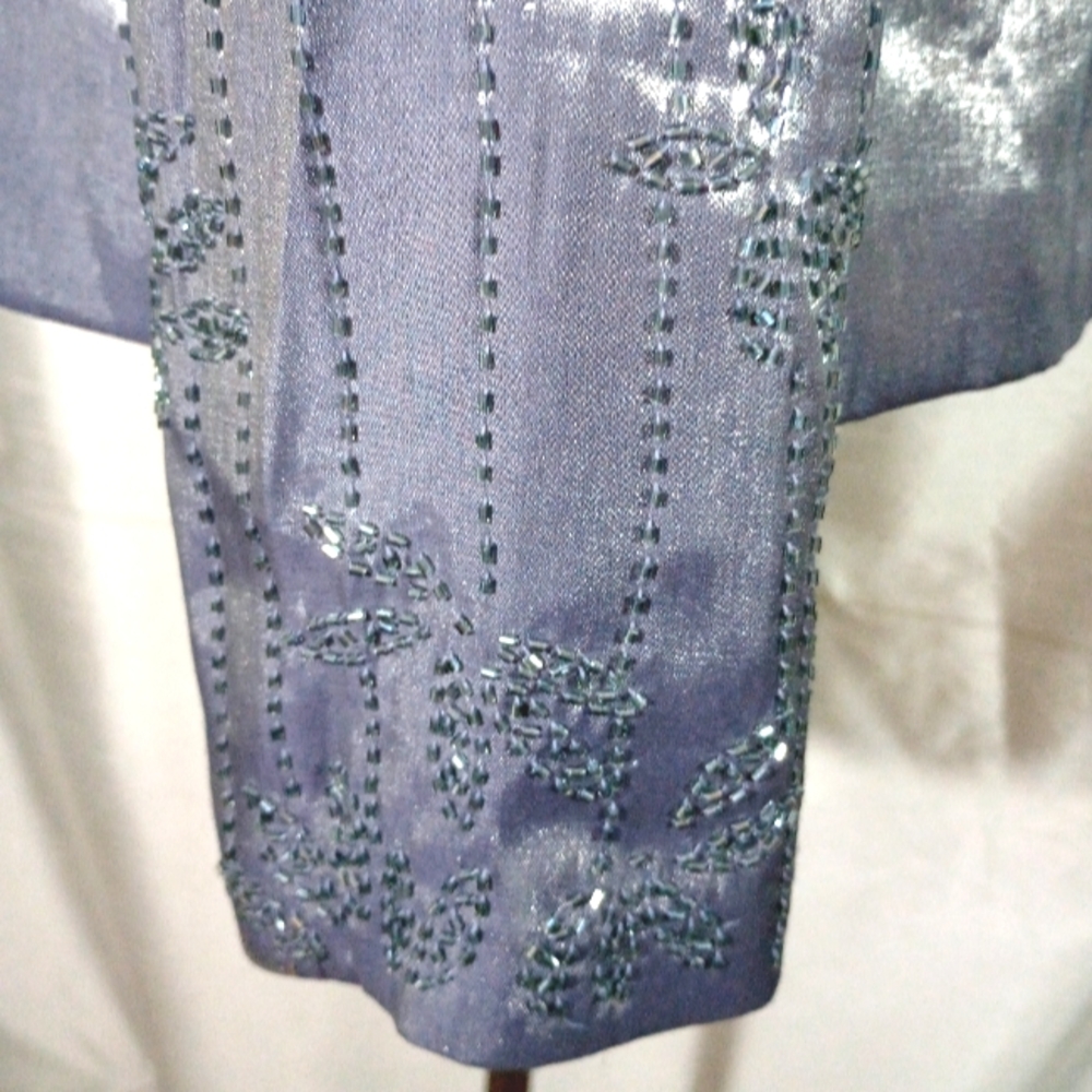 Alex Evenings Satin Hacket, Lavender, beaded sleeves & Collar, Open, one pc., 14 - Picture 10 of 10